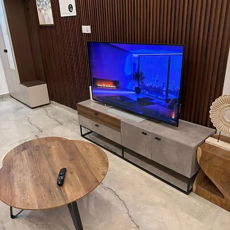 Dalia Maisonette